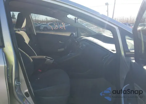 2013 Toyota Prius Three z USA, uszkodzony, nr VIN JTDKN3DU0D5634684